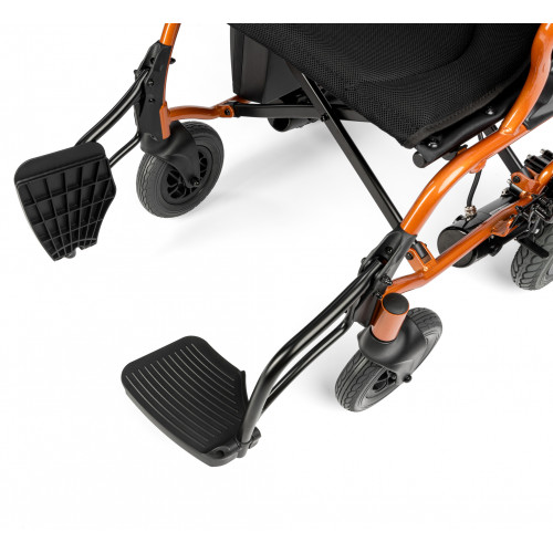 Electric-TIM II - elektryczny wózek inwalidzki na małych kołach D130HL
