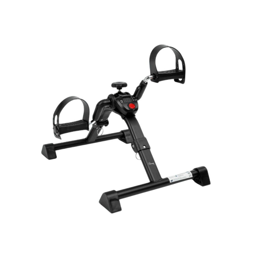 Stacjonarny rower treningowy z czarnym ramieniem, regulowanym siodełkiem i wyświetlaczem na kierownicy.