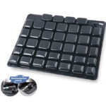 Elektroniczna mata do ćwiczeń z automatycznym zaworem i 36 kwadratowymi polami.