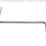 Szczypce do wyciągania drutów, wykonane ze stali nierdzewnej, o kształcie litery L, na białym tle.