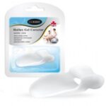 Hialuronowe wkładki żelowe do korekcji haluksów, w opakowaniu z ilustracją psa i logo marki.