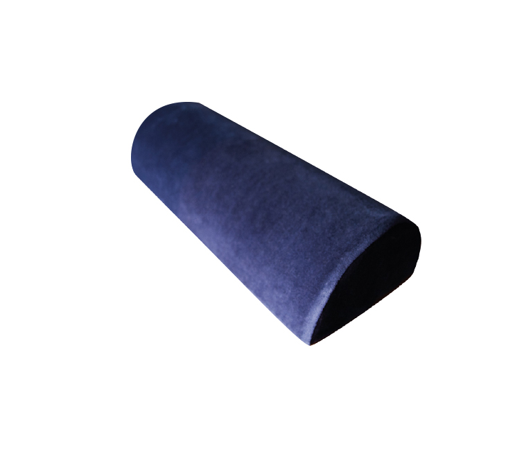 Czarna i niebieska tubka do makijażu lub kosmetyków, leżąca na białym tle.