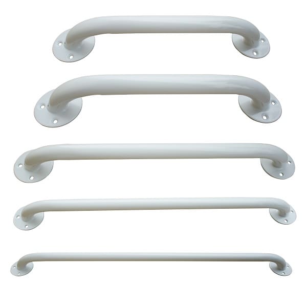 Zestaw pięciu białych uchwytów o różnych długościach, zamocowanych na ścianie.