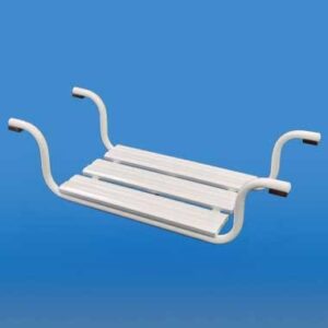 Siedzisko do kąpieli z białymi plastikowymi deskami i metalowymi ramami na niebieskim tle.