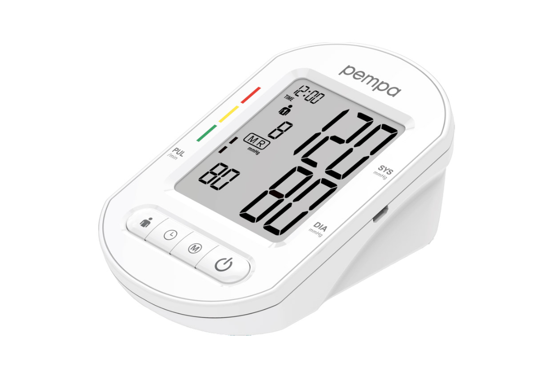 Elektroniczny ciśnieniomierz na nadgarstek z dużym wyświetlaczem pokazującym 120/80 mm Hg, czas i datę.