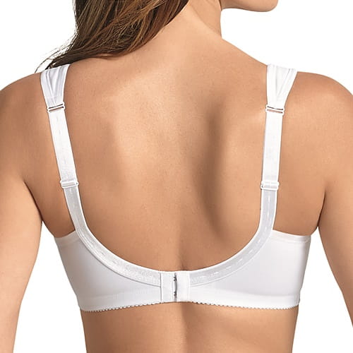 Bralletka z szerokimi, regulowanymi ramiączkami i zapięciem na haftki z tyłu, w kolorze białym.