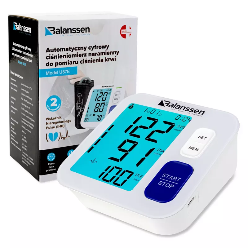 Automatyczny cyfrowy ciśnieniomierz naramienny z dużym podświetlanym ekranem i przyciskami do ustawień, obok opakowania.